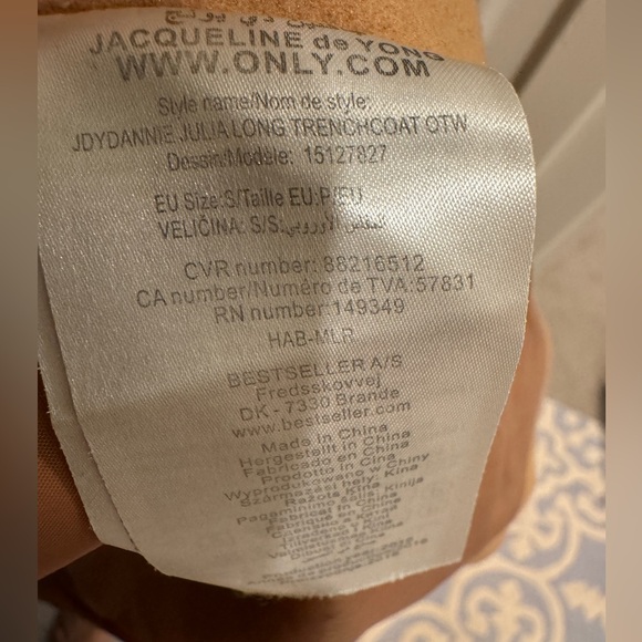 Jacqueline De Yong Trench coat. Suede feel. - Picture 12 of 16